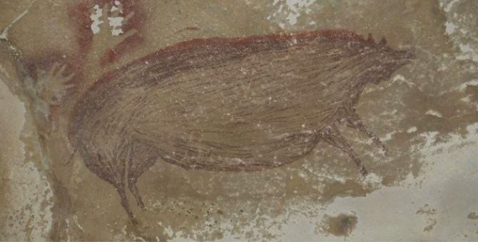 В Индонезии обнаружено древнейшее наскальное изображение животного