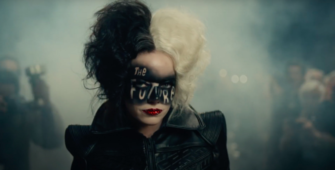 Disney выпустила новый проморолик «Круэллы» с Эммой Стоун