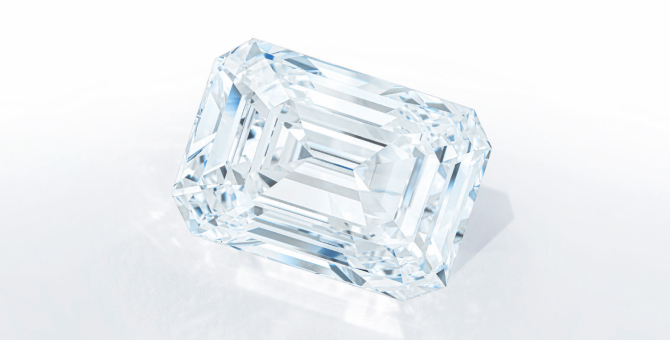 На аукционе Christie's в Женеве был продан самый крупный бриллиант из России