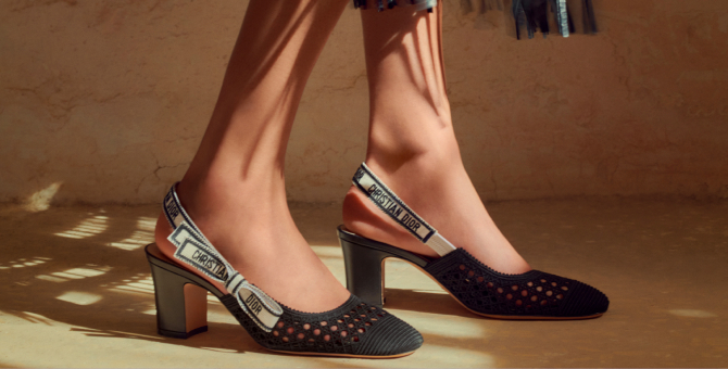 Dior представил новые туфли Dior & Moi с ажурным плетением и открытой пяткой