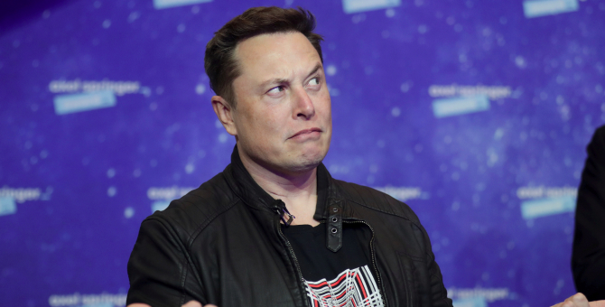 Bloomberg переместил Илона Маска на третье место в рейтинге богатейших людей мира