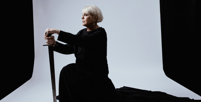 «Гоголь-центр» покажет спекталь «Красный Крест» по роману Саши Филипенко