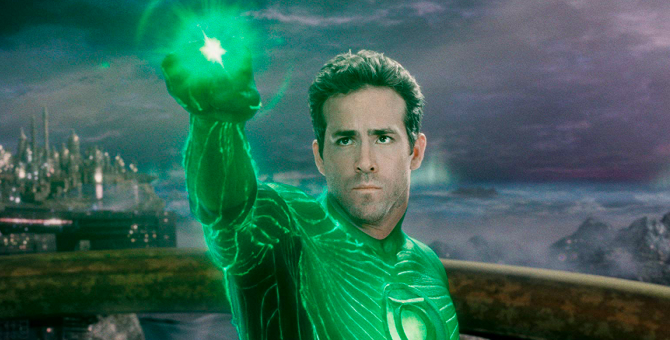 Райан Рейнольдс и Тайка Вайтити попытались сделать вид, что не снимались в «Зеленом фонаре»