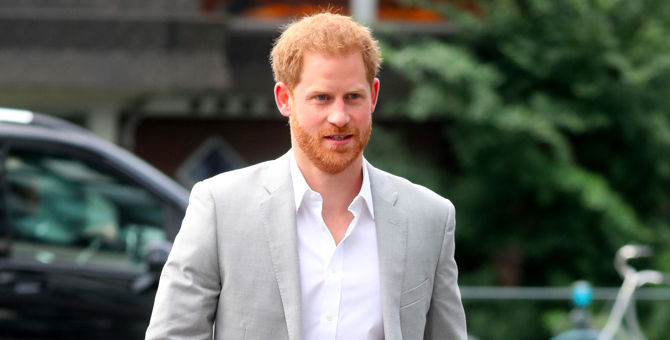 Принц Гарри обсудит будущее своей семьи с Елизаветой II, принцем Чарльзом и принцем Уильямом