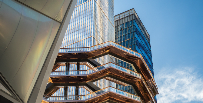 Нью-йоркские дизайнеры меняют места проведения своих показов из-за Дональда Трампа