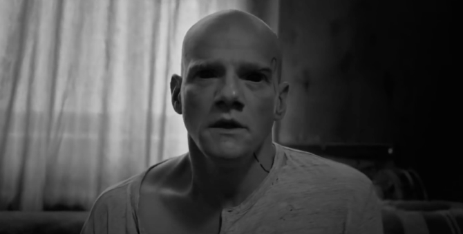 Юрий Колокольников снялся в клипе «Космические силы» группы «Мумий Тролль»