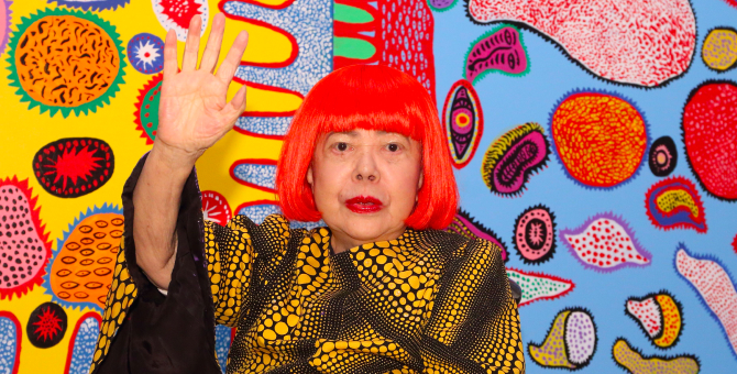 Яеи Кусама написала стихотворение о коронавирусе и попросила его исчезнуть