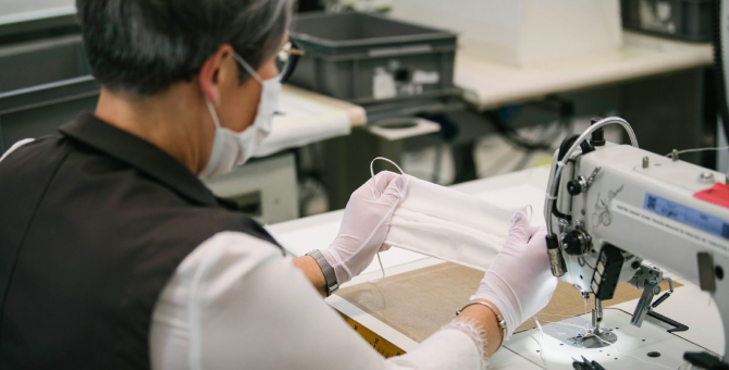 Louis Vuitton передал 2 500 защитных масок работникам нью-йоркского транспорта
