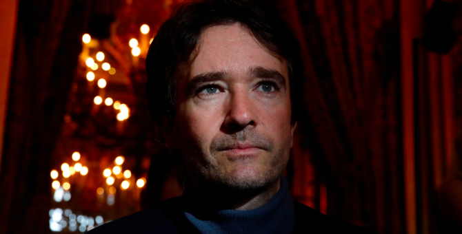 Антуан Арно заявил, что LVMH не планирует осваивать рынок ресейла