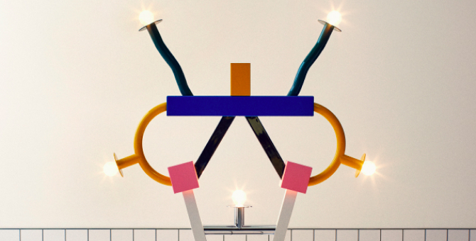 Saint Laurent открыл две выставки, посвященные дизайнерской группе «Мемфис»