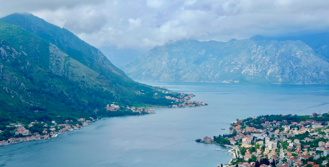 Россияне смогут въезжать в Черногорию без каких-либо ограничений с 7 августа