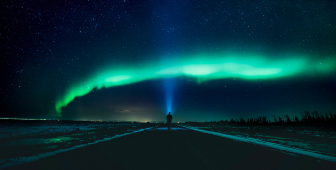 Жители Москвы и Санкт-Петербурга смогут увидеть северное сияние