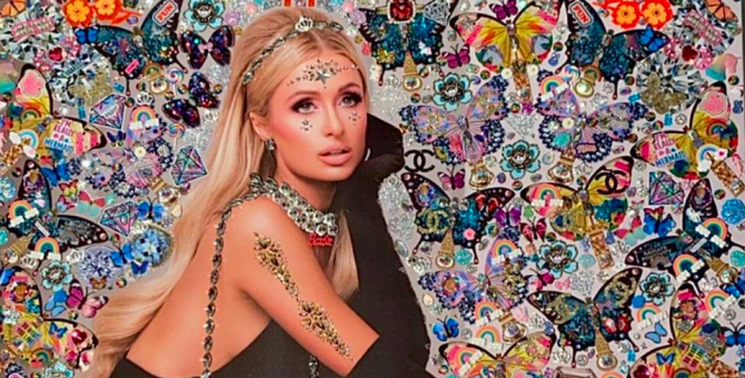 Пэрис Хилтон создала свой автопортрет ради благотворительности