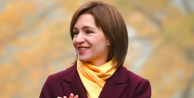 Кандидат от оппозиции Майя Санду одержала победу на выборах президента Молдавии