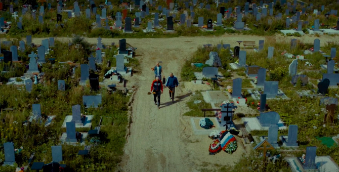 Группа «СБПЧ» выпустила клип на песню «Прах» — с клоуном и кладбищем