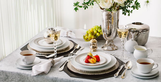 «Дом фарфора» и «Русские самоцветы» представили съемку с весенними сервировками стола