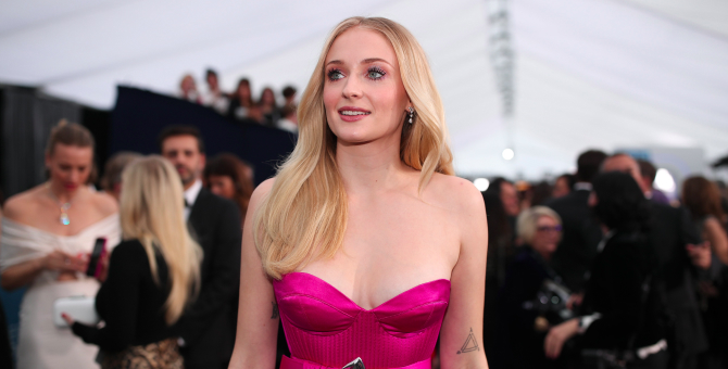 Софи Тернер озвучит принцессу Шарлотту в мультсериале HBO Max о королевской семье