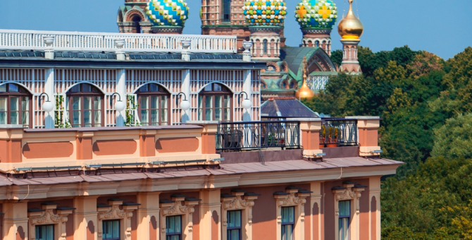 «Гранд Отель Европа» запустил специальное предложение на время белых ночей в Петербурге