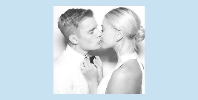 Джастин и Хейли Бибер показали первые снимки со своей свадьбы в Южной Каролине