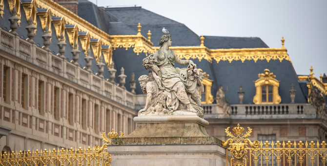 Google запустила VR-тур по Версальскому дворцу
