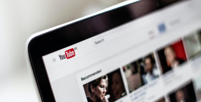 YouTube будет определять товары в видео и предлагать похожие для покупки