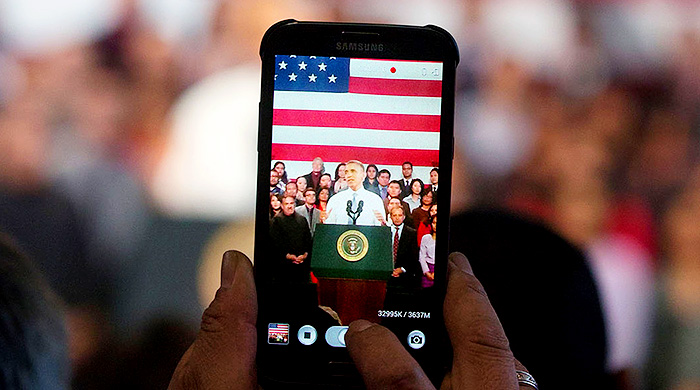 Бараку Обаме придется отказаться от BlackBerry