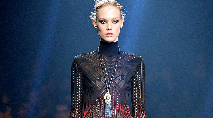 Роберто Кавалли продает свою марку?