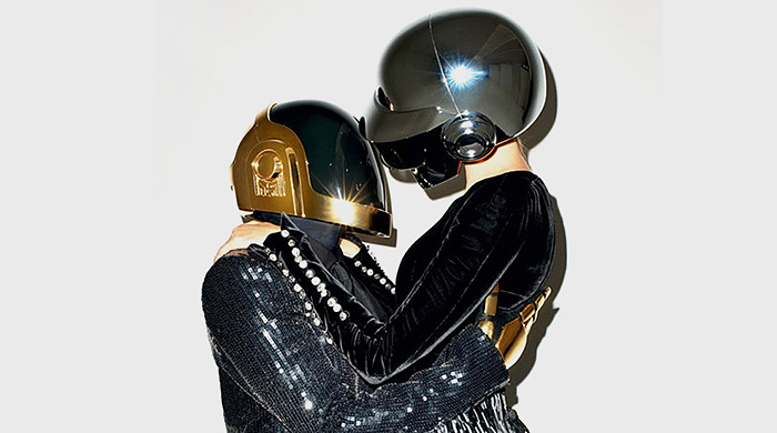 Жизель Бундхен и Daft Punk для WSJ: полная версия
