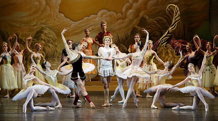 Английская \"Сильвия\" открыла фестиваль балета \"Мариинский\"