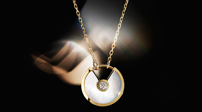 Новая коллекция украшений Amulette de Cartier