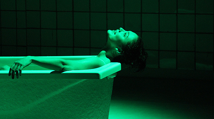 Третий сезон в \"Гоголь-центре\": лучшие спектакли до закрытия