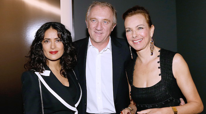 Сальма Хайек и Франсуа Анри Пино на выставке в бутике Boucheron