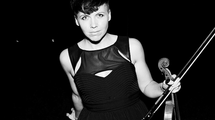 Участница Arcade Fire выпустила сольную пластинку