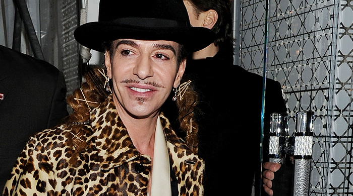 Джон Гальяно против Dior: новый этап