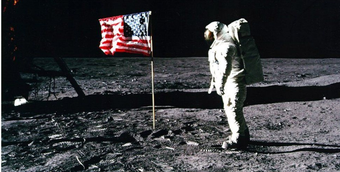 Ричард Линклейтер снимет для Netflix анимационный фильм про высадку человека на Луне