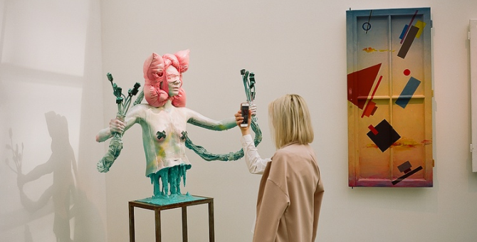 Ярмарка современного искусства Cosmoscow объявила участников