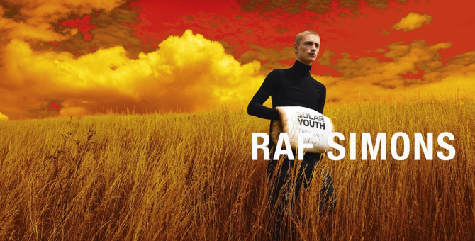 Raf Simons представил новую кампанию в психоделических полях
