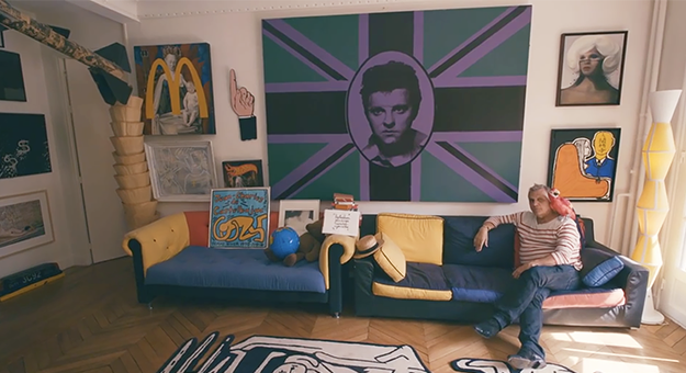 Как и где живет Жан-Шарль де Кастельбажак