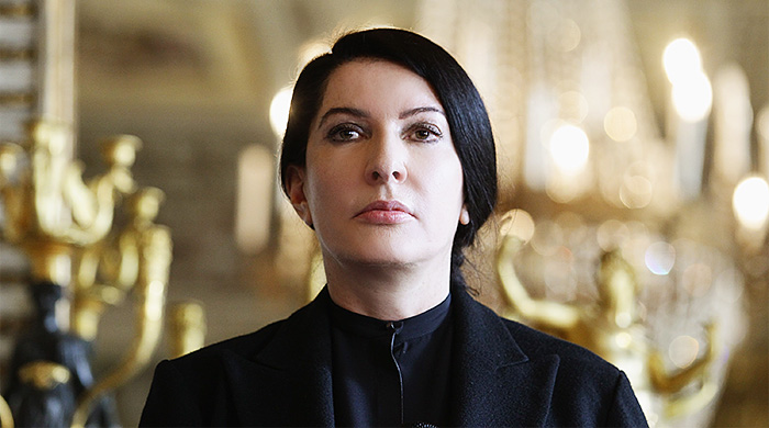 Марина Абрамович работает над автобиографией