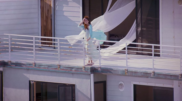 Лана Дель Рей выпустила клип на песню High by the Beach