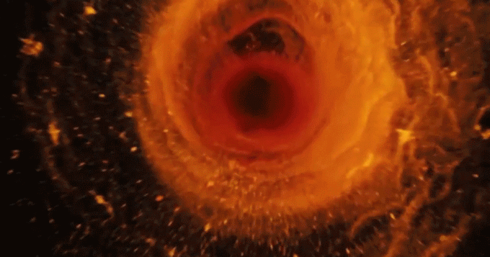 Микки Бланко представил новое видео