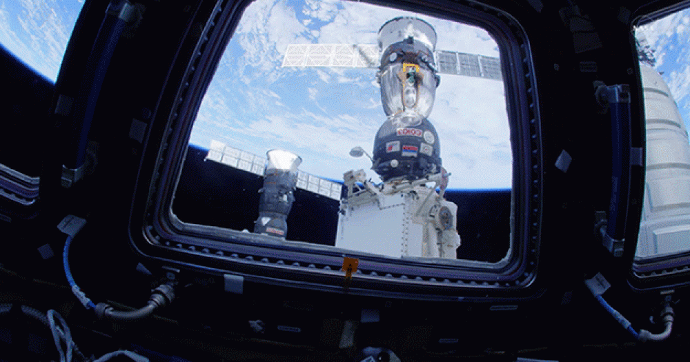 Видео дня: космическая станция изнутри