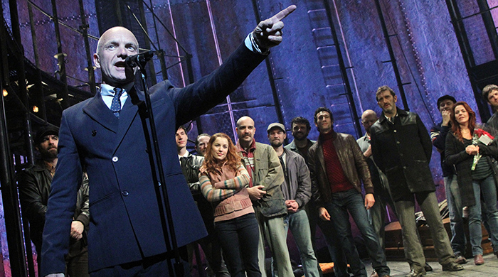 Стинг выступил на бродвейской сцене