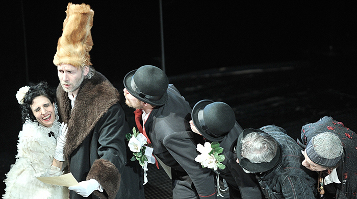 Проверка на стыд: \"Современная идиллия\" в Мастерской Петра Фоменко