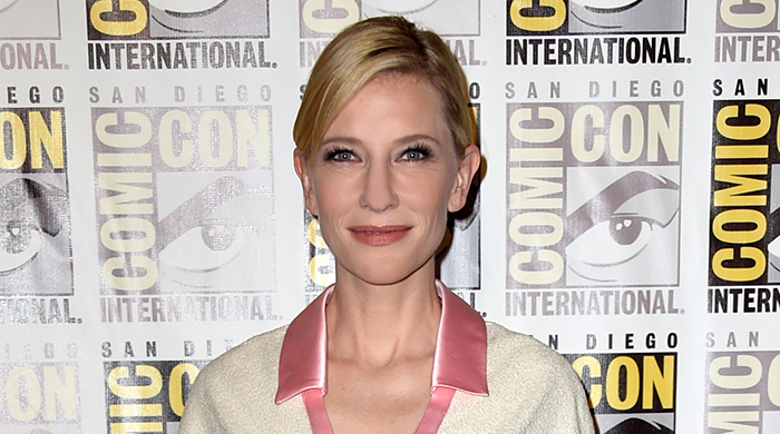 Звезды на преcc-конференции фильма \"Хоббит: Битва пяти воинств\"