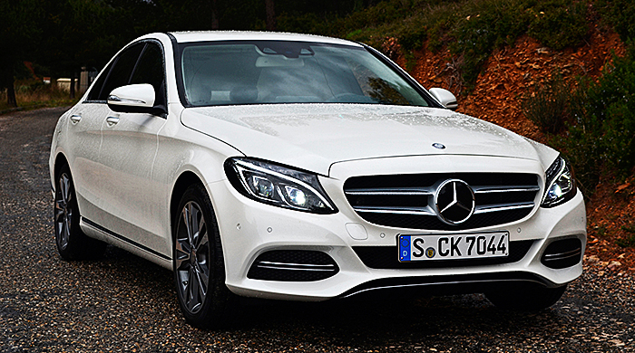 Mercedes-Benz представили новый C 300 BluеTEC HYBRID вместе с Highsnobiety