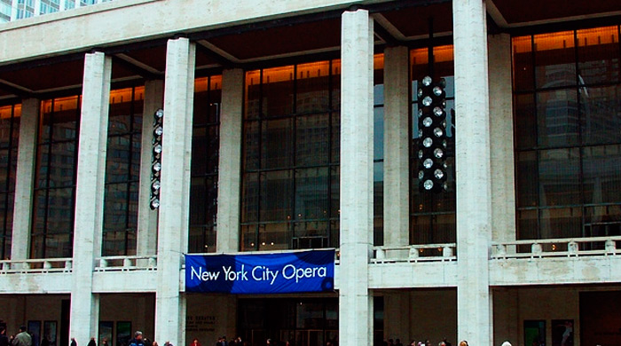 Театр New York City Opera спасти не удалось
