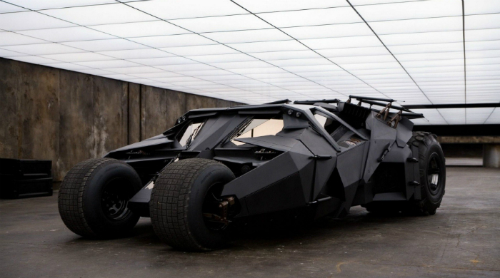 Реплика бэтмобиля выставлена на продажу за $1 млн