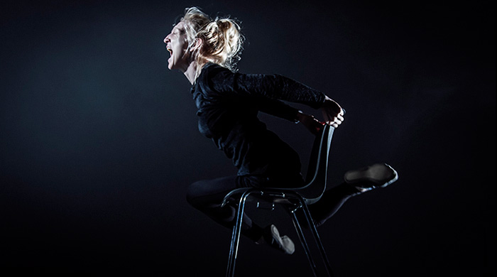 \"Гоголь-центр\" отменил спектакль \"Медея\" из-за бойкота актрисы