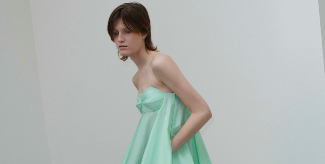 Sportmax представил капсульную коллекцию платьев Bloom